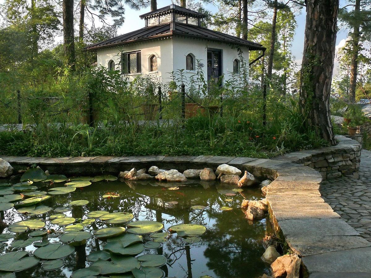 Ayurvaid Kalmatia Hotel Almora Exterior photo